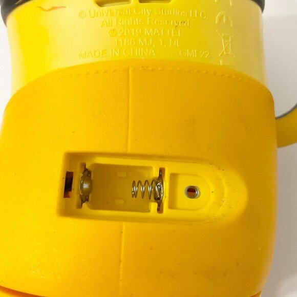 Minions The Rise of Gru Mighty Stuart Kung Fu Action Electronic Toy with Sound - Picture 11 of 16